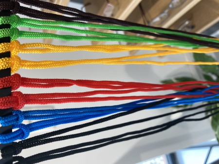 Łańcuszek do okularów materiałowy